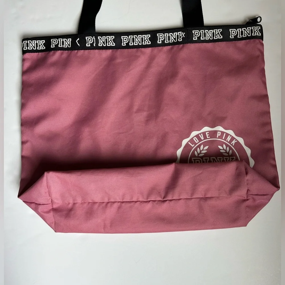 PINK Victoria's Secret Love Pink & Black Zipper Tote Gym Bag Grocery Carry All